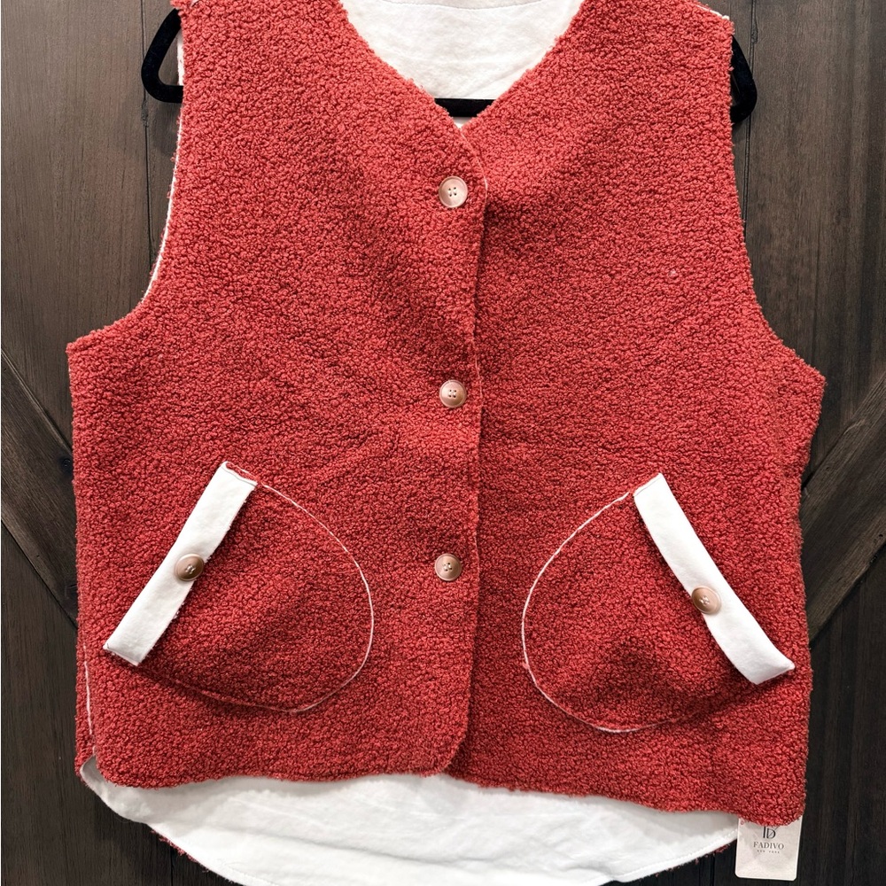 Rust/orange‎ Button-Up Vest Fits Med-XL